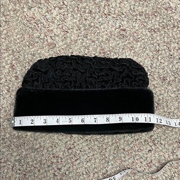 Vintage genuine Fur black Women's winter Hat with wool ear flaps - Picture 9 of 9